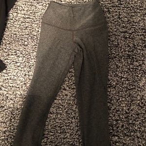 grey north face leggings